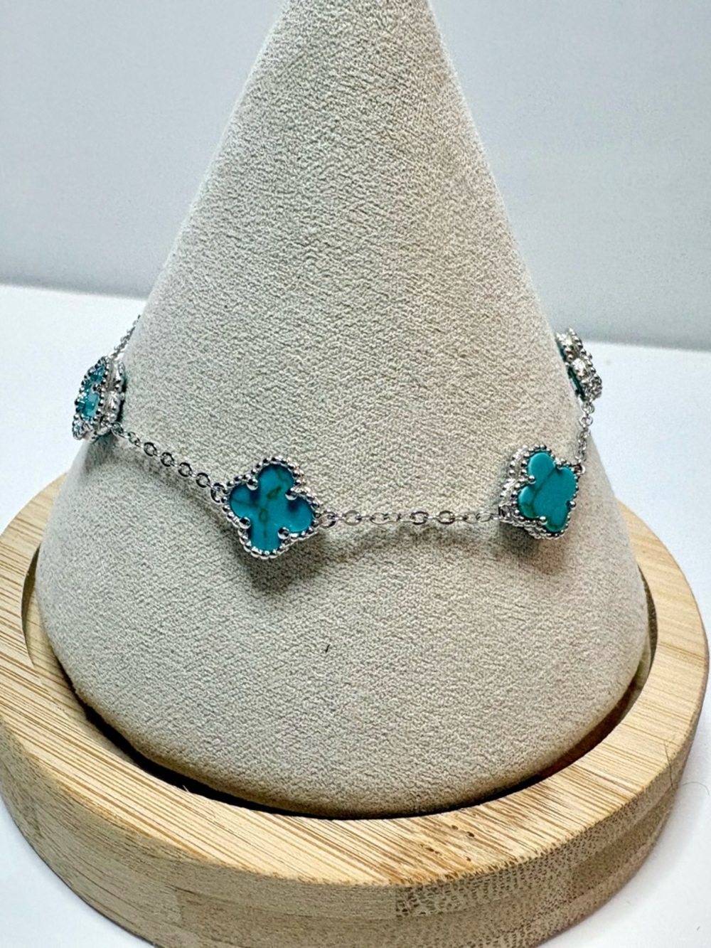 Sterling Silver Turquoise Color Clover Motif Bracelet.